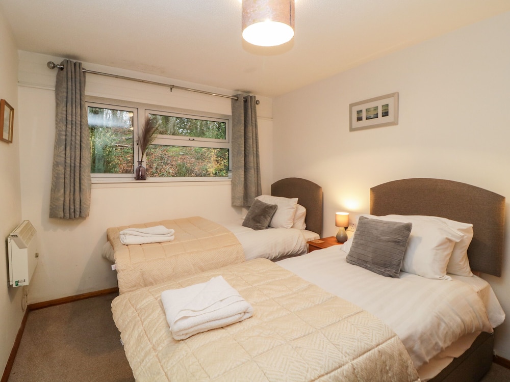 Manorcombe 40