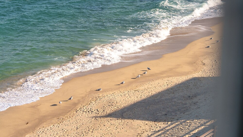 Goseong Beach Jin Spa Pension