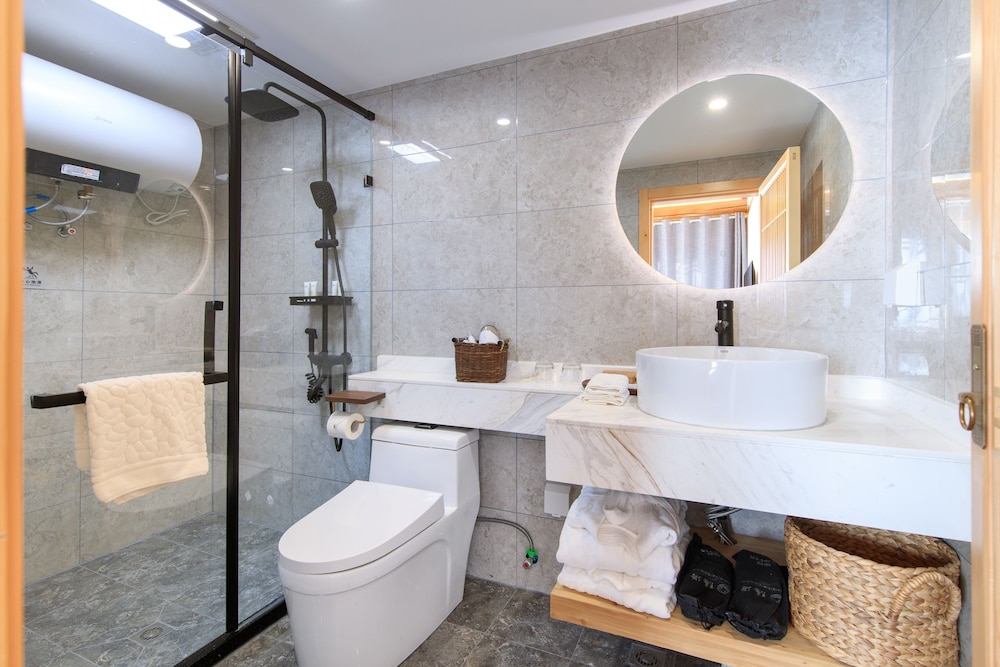 Isvara Flowing Ocean Guesthouse