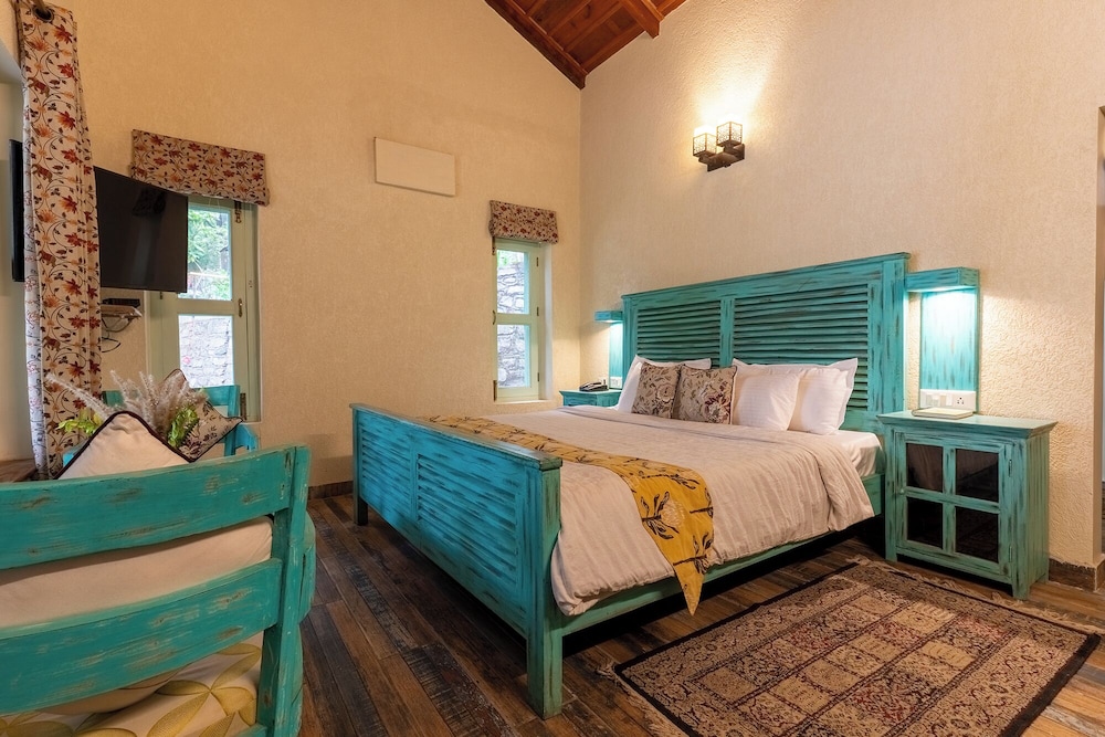Echor Malusara Lakeview Retreat Bhimtal
