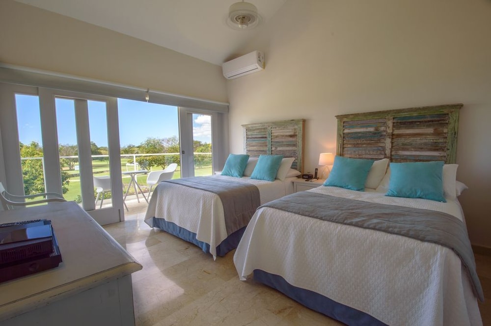 Private Villa with Pool and Golf Cart view 5