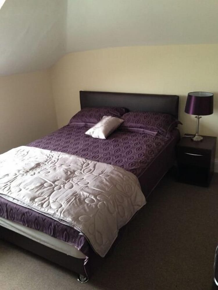 Eagle Lodge Rooms