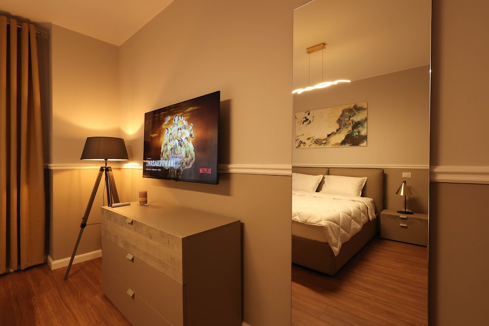 Grandstay Apartments 5
