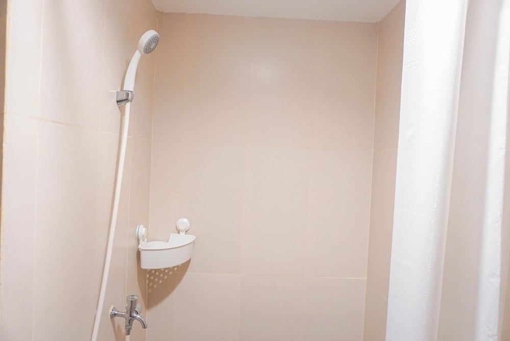 Good Choice and Comfy Studio Apartment at LRT City Jatibening