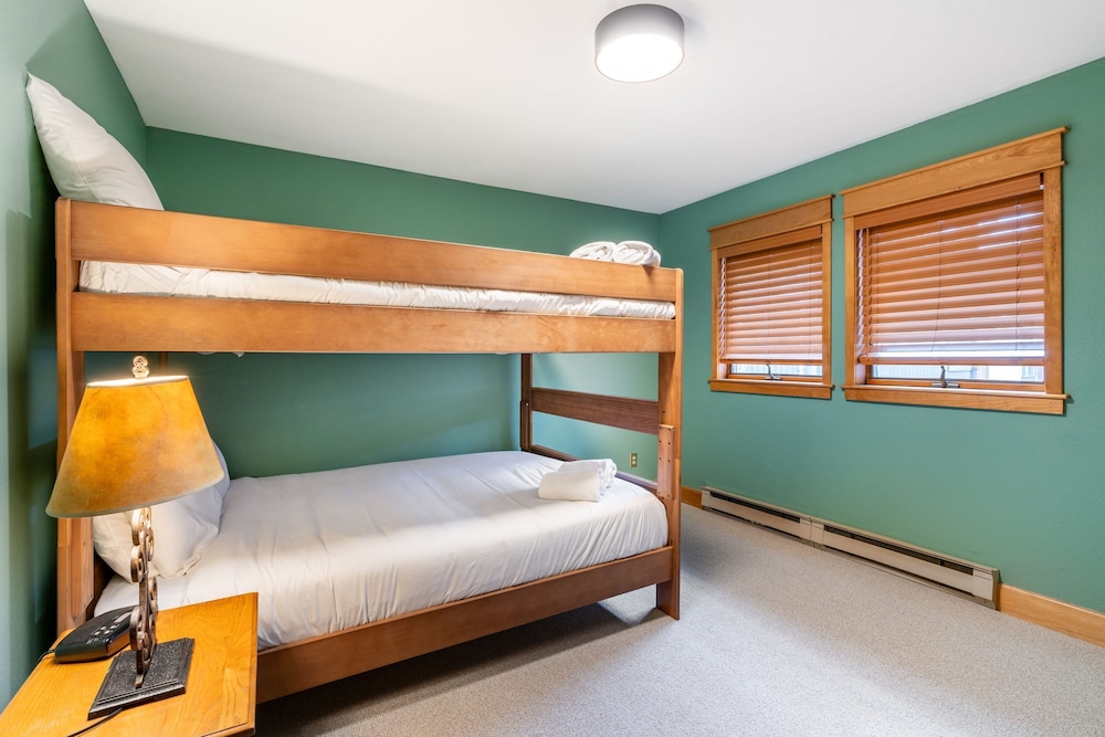 Smuggler B by Avantstay Excellent Condo Within Walking Distance Of Lift 7