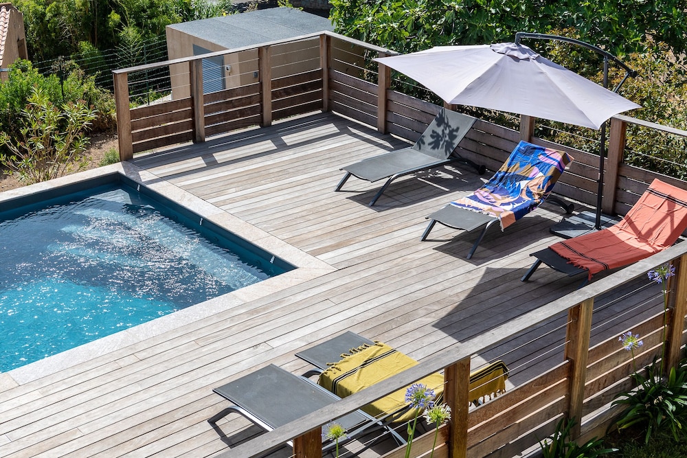 RESIDENCE U MANELLU view 3
