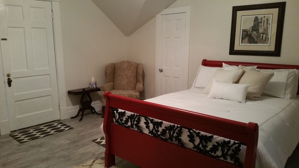 Edwardian Inn