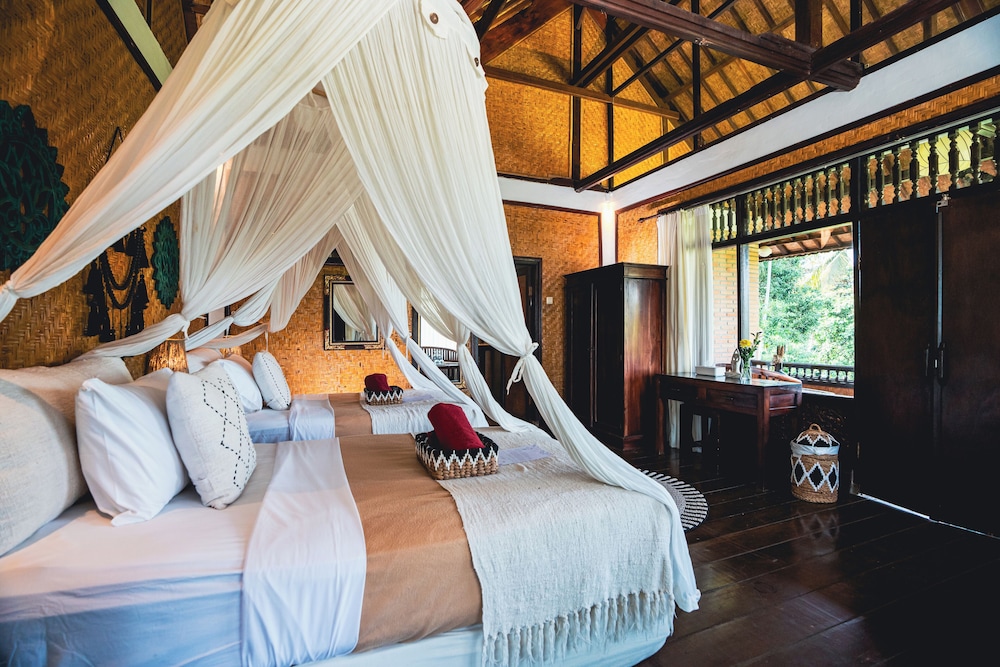 Om Wellness Resort