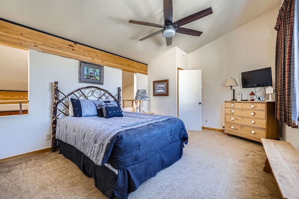 2017 Lodgepole 3 Bedroom Condo