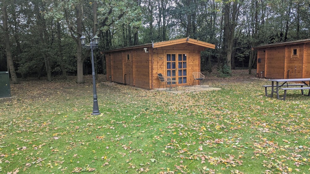 Snowdrop Cabin Retreat, dog Friendly, Peaceful