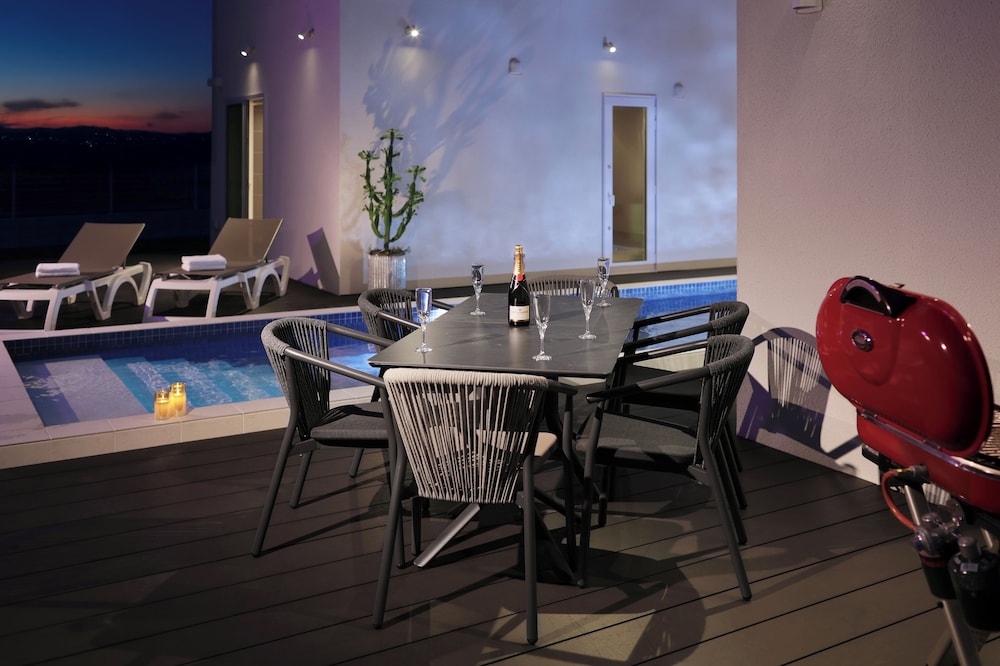 Crystalvilla Shirahama Parkside