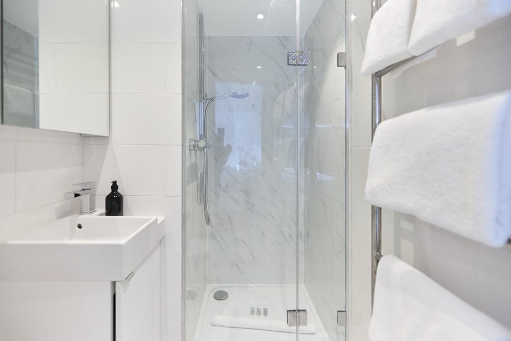 The Kennington Wonder - Bright 2bdr Flat With Rooftop Terrace
