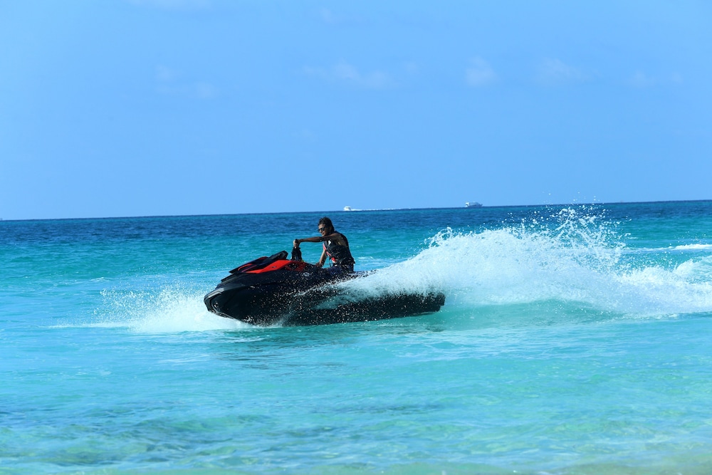 Dhigurah Retreat Beach