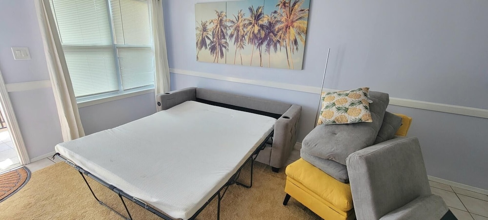 Surfside I #303 2 Bedroom Condo by RedAwning view 4
