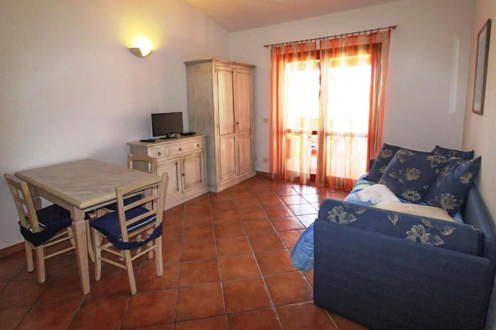 Apartment in Cannigione view 5