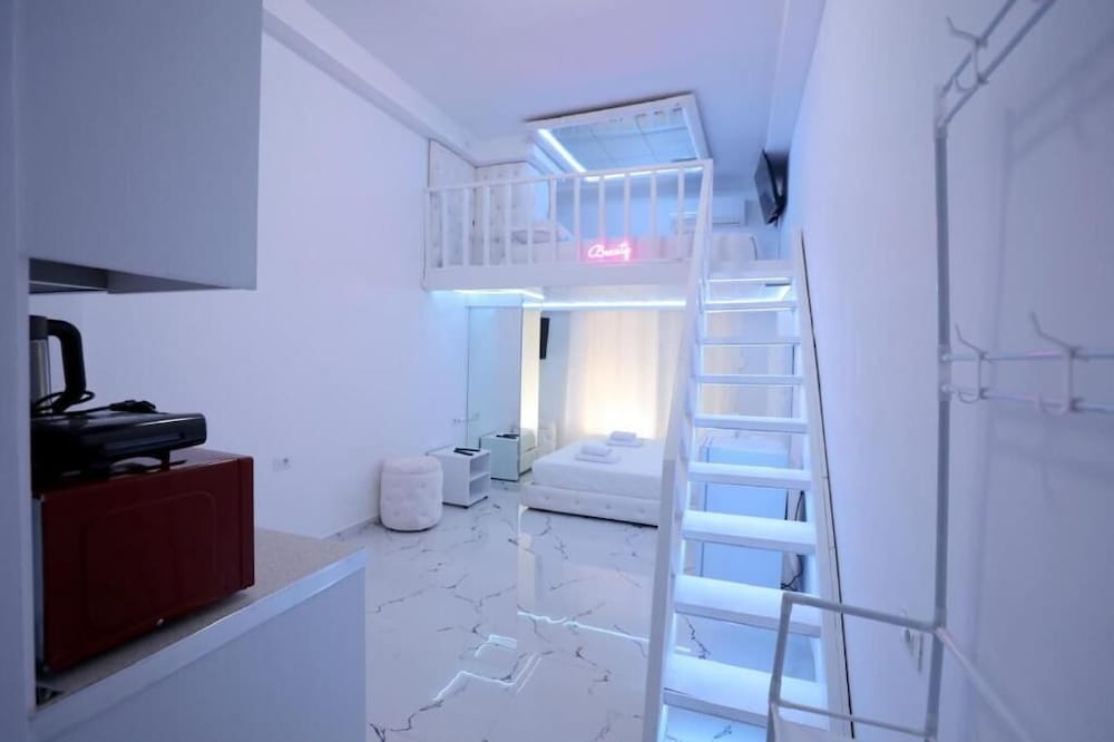 Romance Apartment
