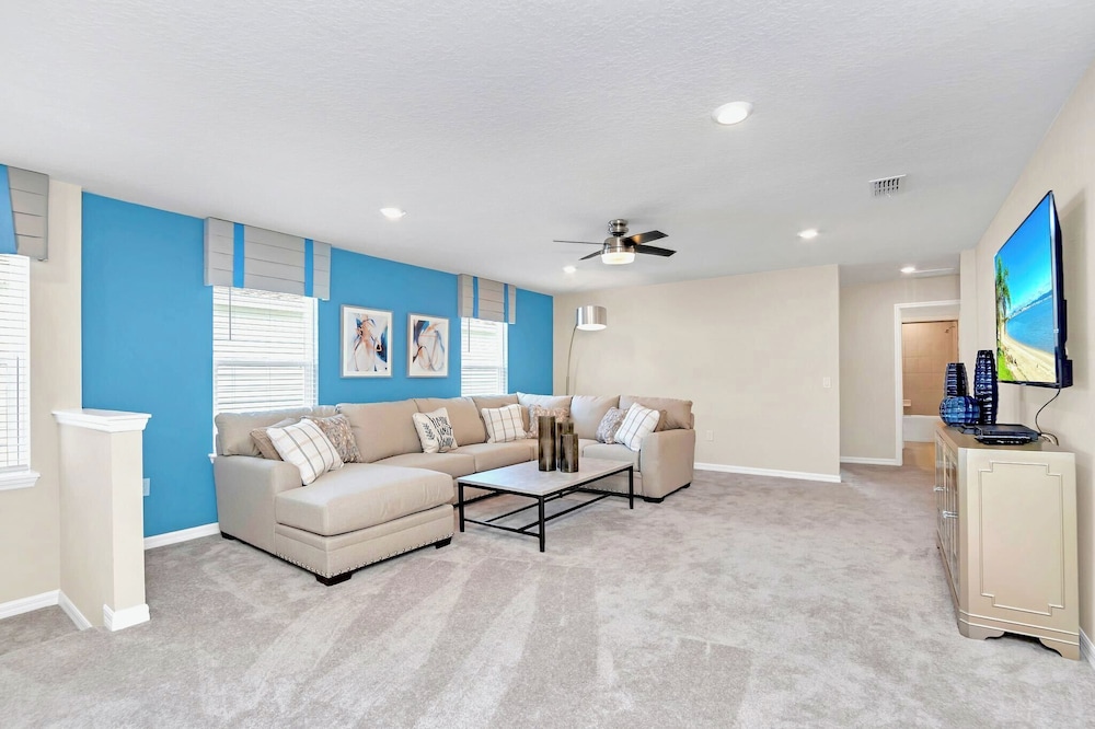 Upstay: 7BR Resort Home w Private Poolnear Disney