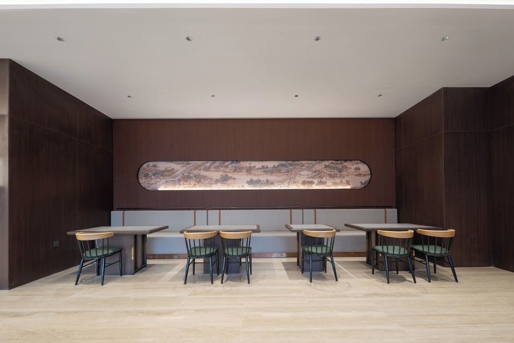 World Hotel Kaifeng Gulou Square Branch