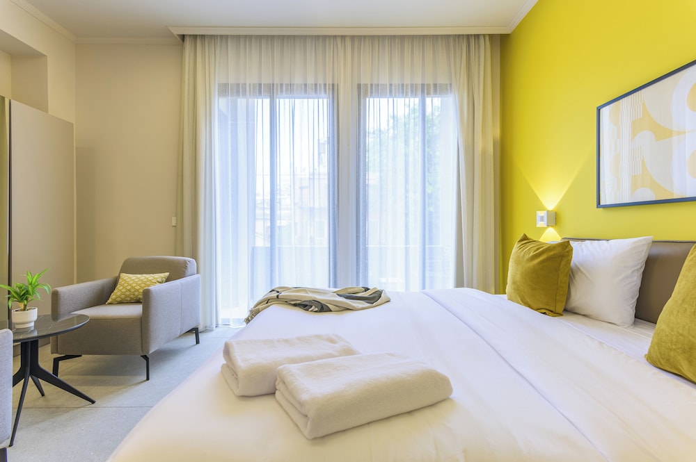CityZen - Boutique Studios in Achrafieh