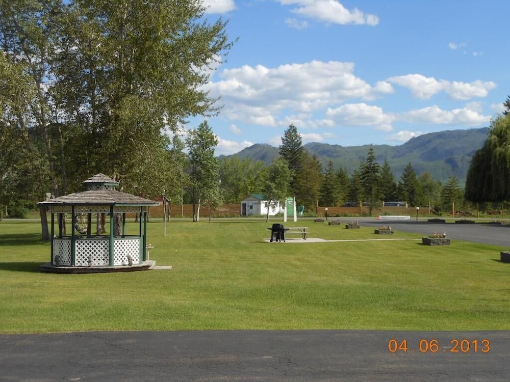 Mountain Springs Motel & RV Park