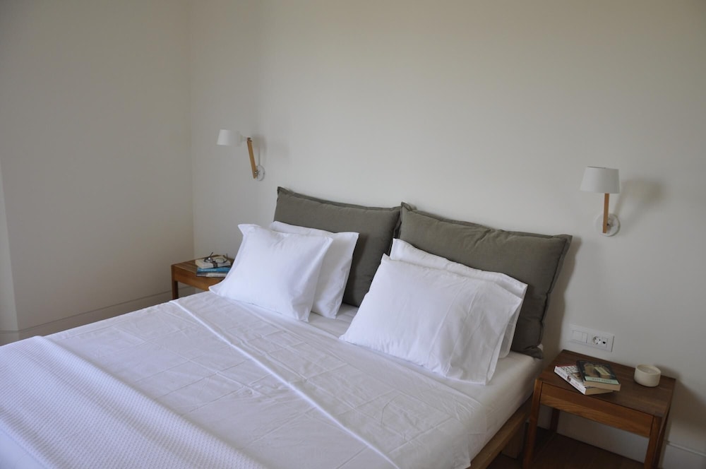 Euphonia Residence by Athina Hospitality view 3