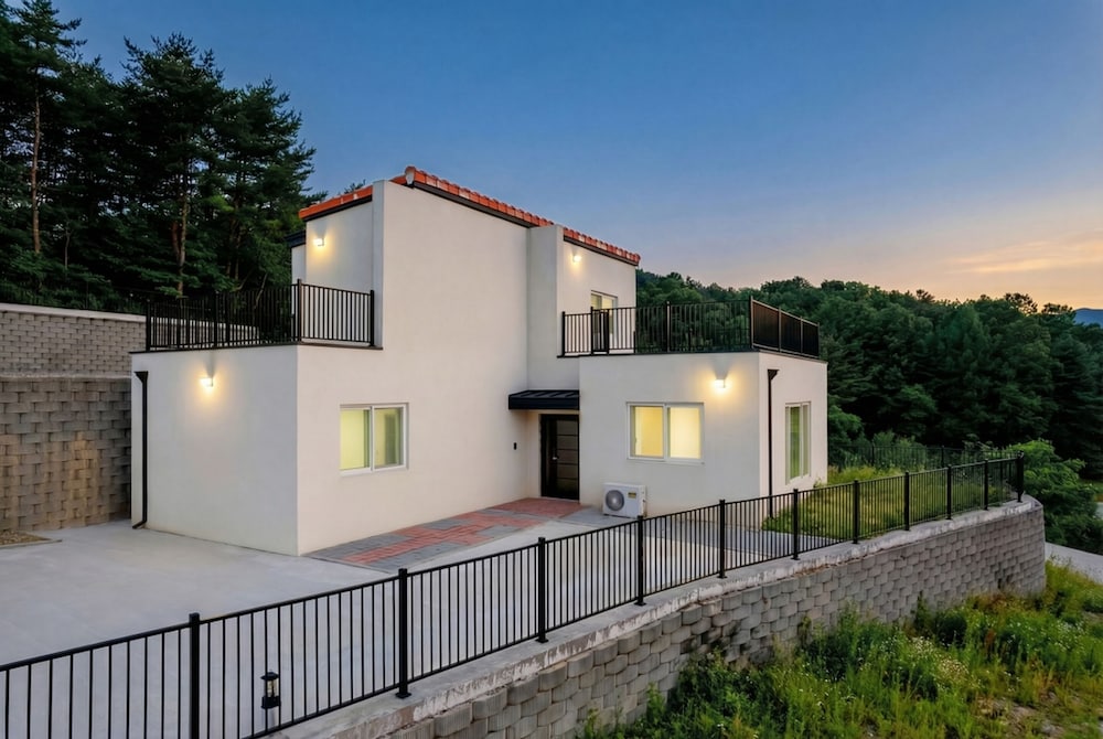 Gangneung Thenext Pension
