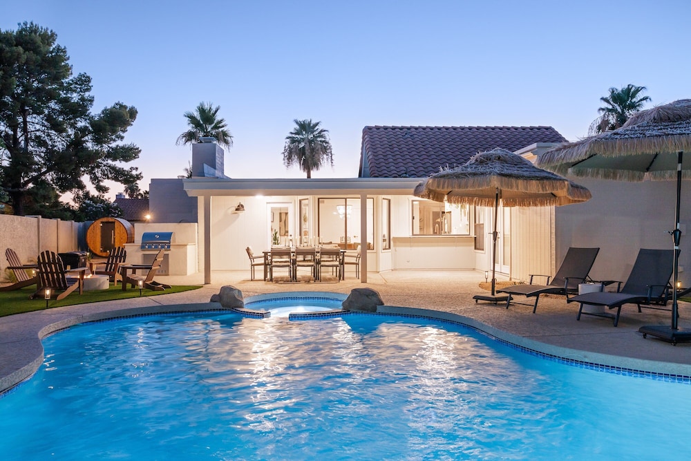 Solara - Pool & Spa - Sauna & Cold Plunge