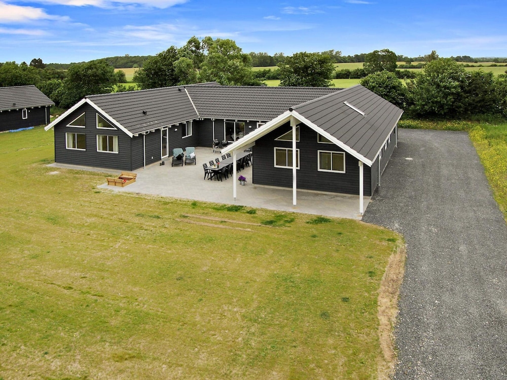 5 Star Holiday Home in Bogense