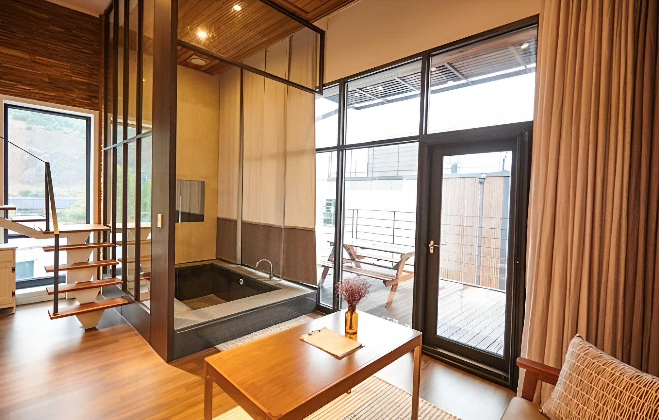 Cheongju Okhwayongsojelpyeong Pension