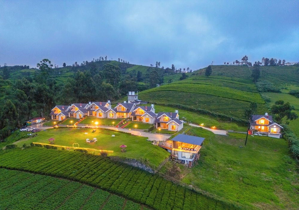 AJ Gable clouds Ooty by VOYE HOMES