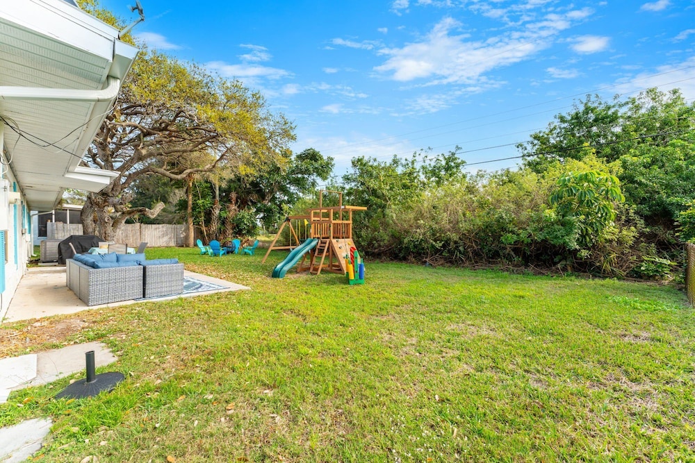 112 Surf Drive
