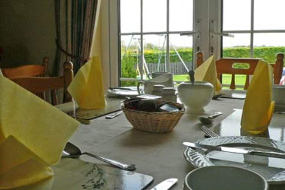 Hillview B&B