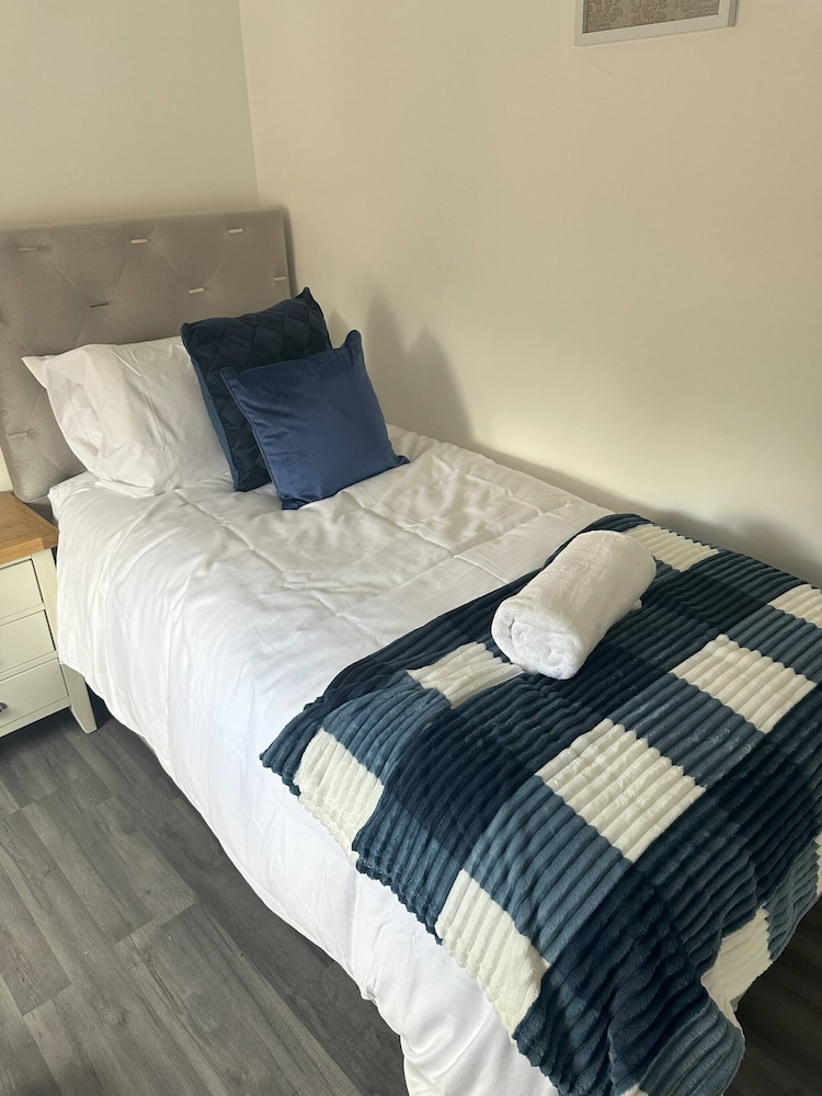 Room-haven Only Single Room