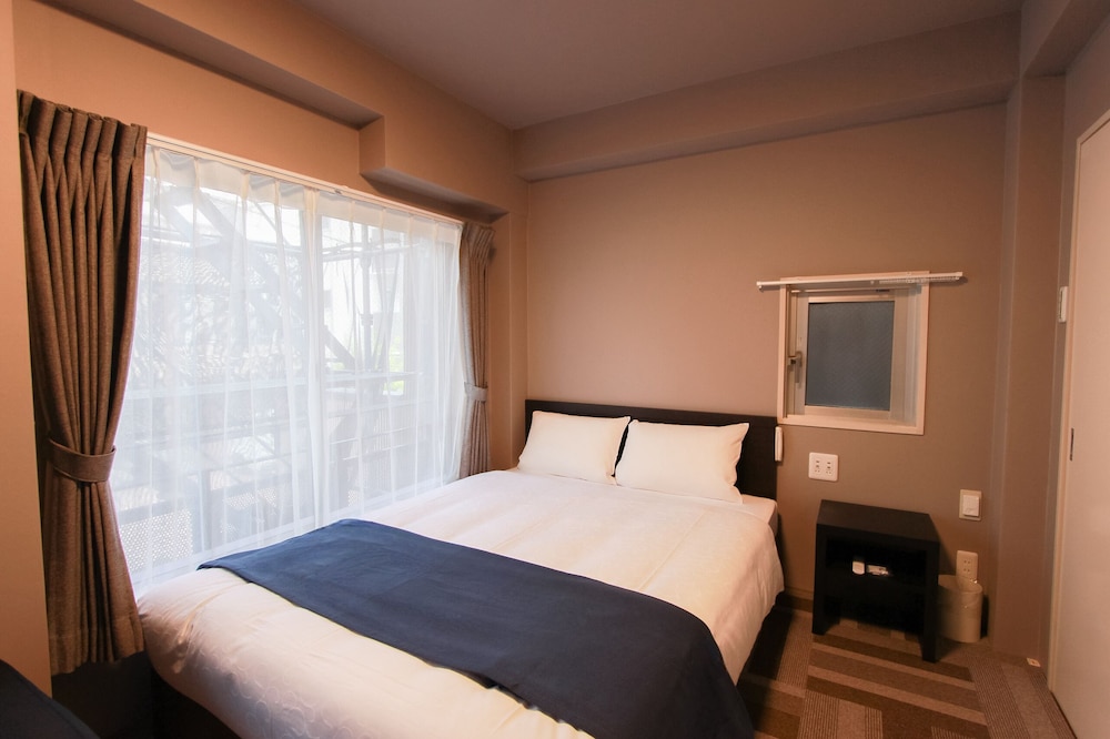 Advanced Stay Hakata