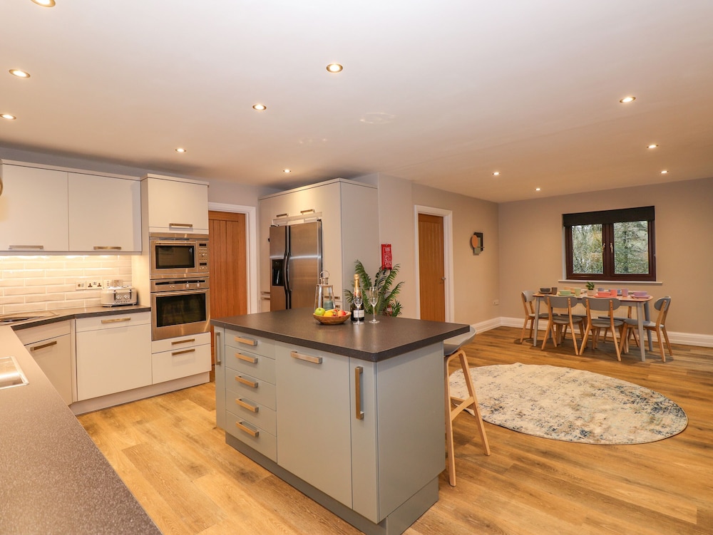 Crooklands Cottage