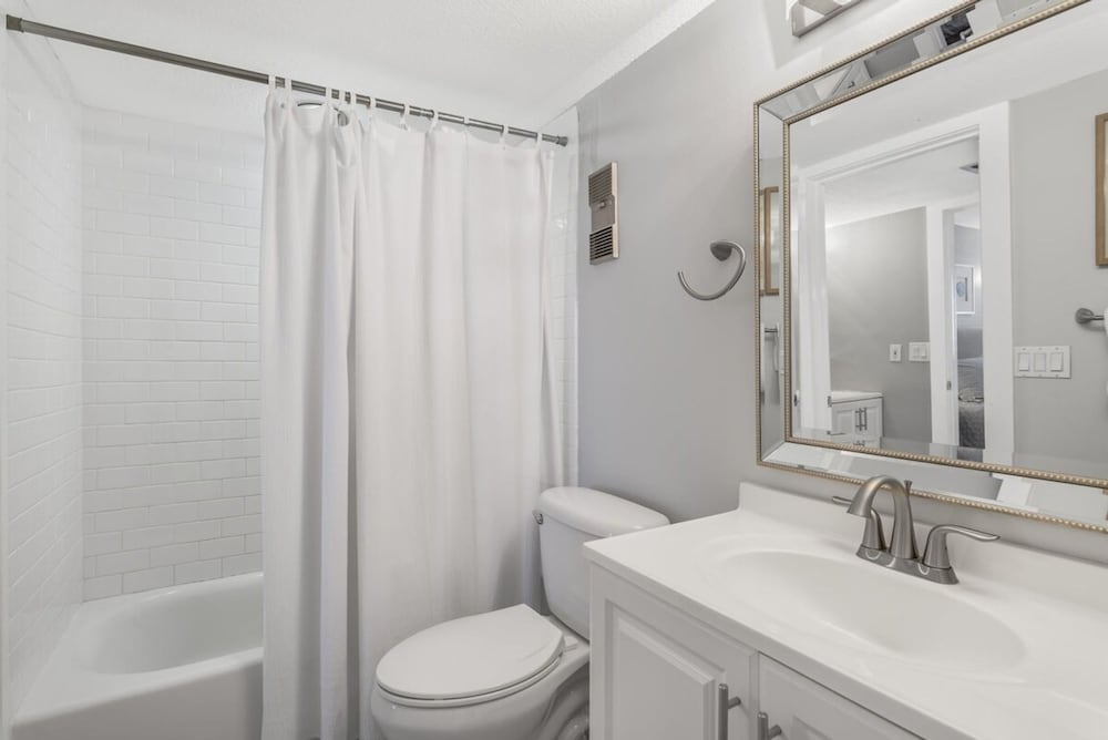 The Oyster by Brightwild Beachfront Condo