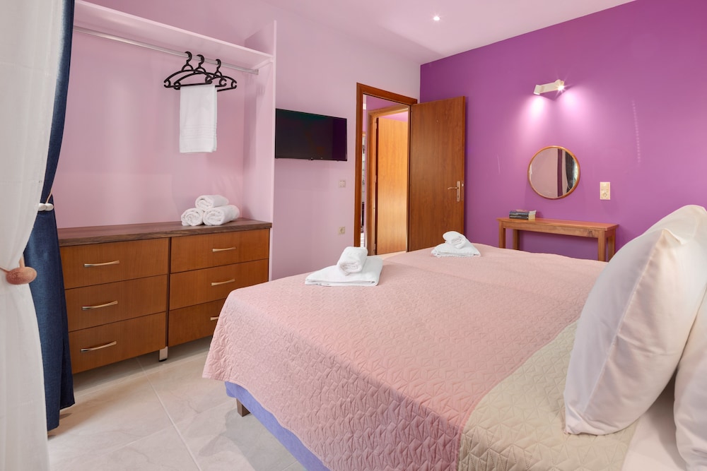 Poseidon Suite by CorfuEscapes photo 5