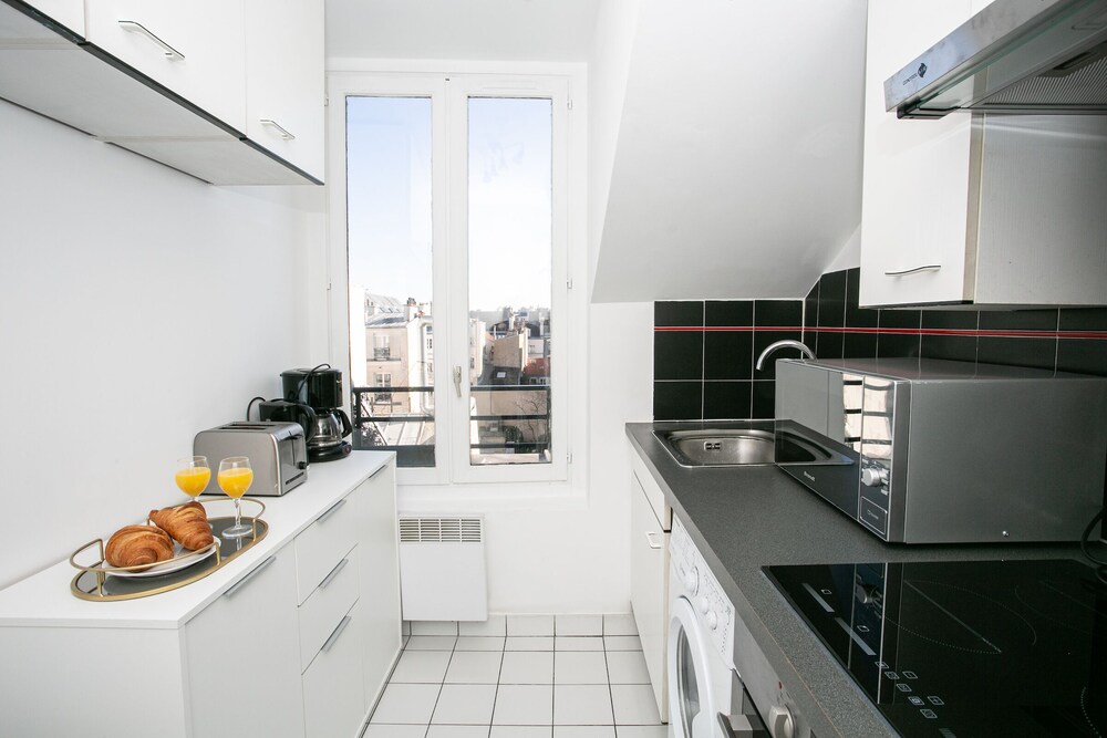 Stylish 1BR in the Heart of Le Marais