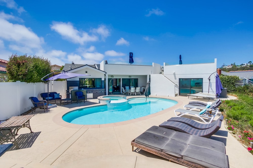 La Jolla Oasis