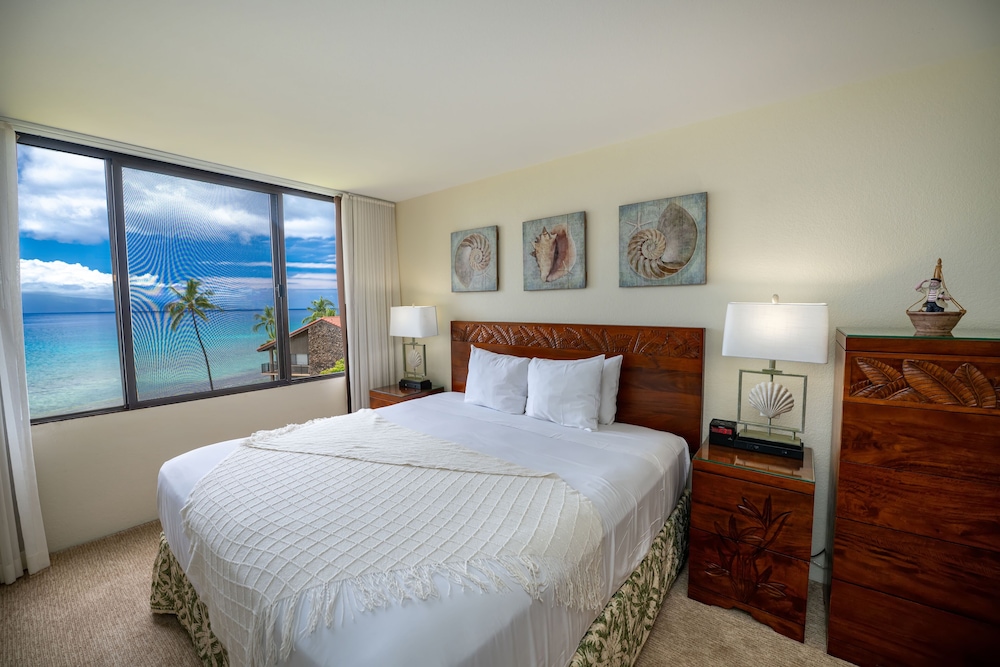 Kaanapali Shores 606 2 Bedroom Condo
