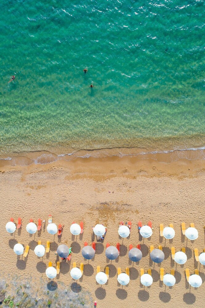 Antigoni Beach House Large Private Pool Walk to Beach Sea Views A C Wifi Car Not Required - 1012 view 3
