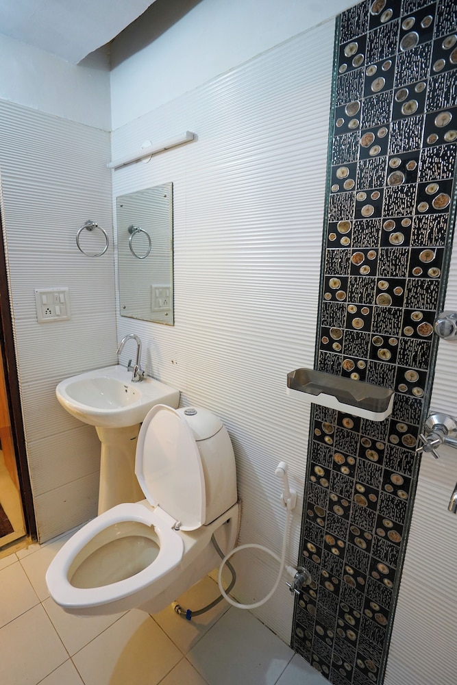 Hotel Sapphire unit of Anand Hospitality
