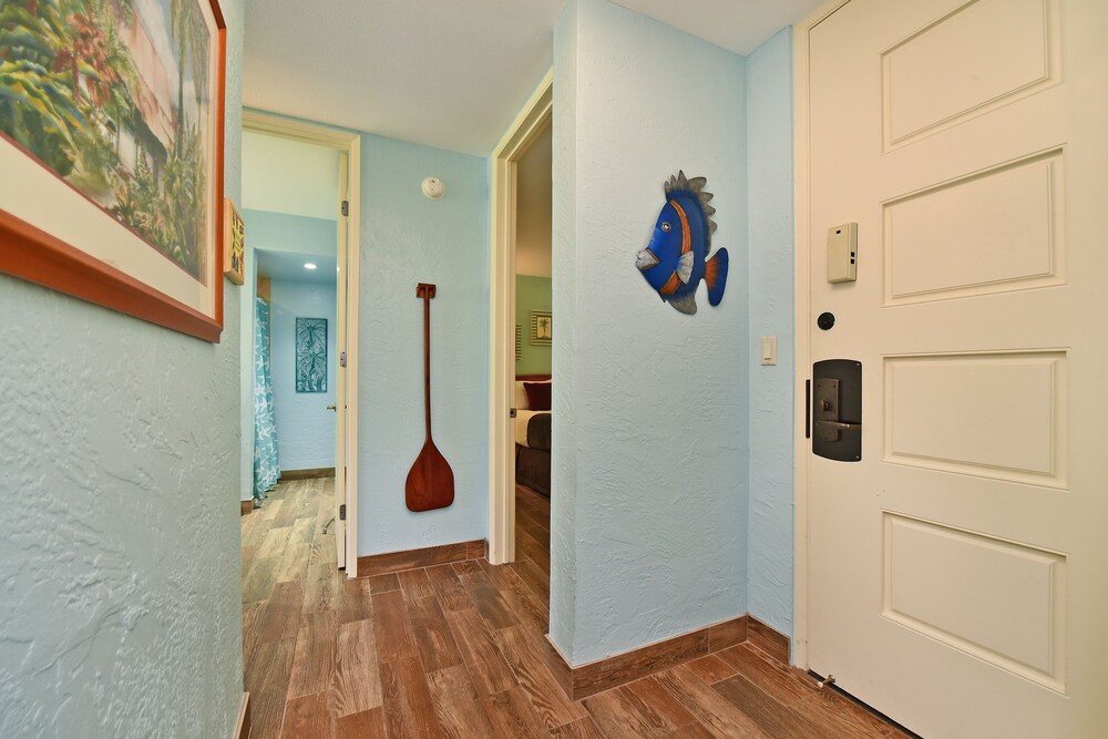 Papakea #g103 2 Bedroom Condo by RedAwning