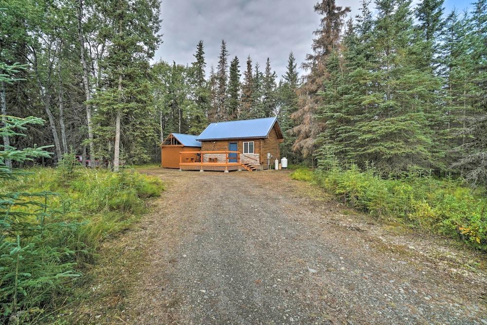 Soldotna Cabin w/ Essentials- 4 Mi to Fishing view 4