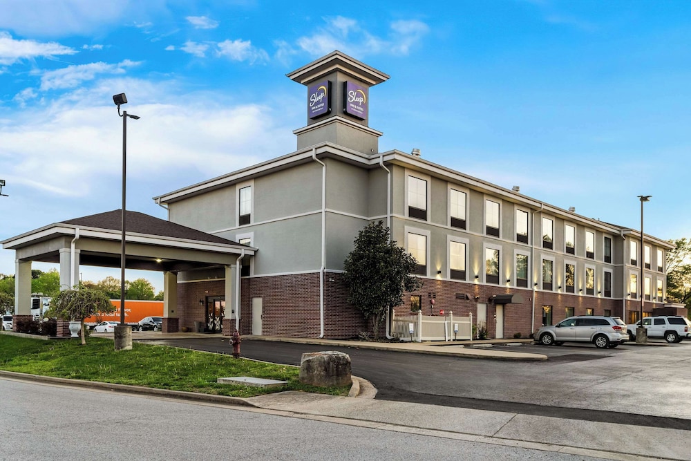 Dyersburg Vacations - Sleep Inn  Suites Dyersburg I-155 - Property Image 28