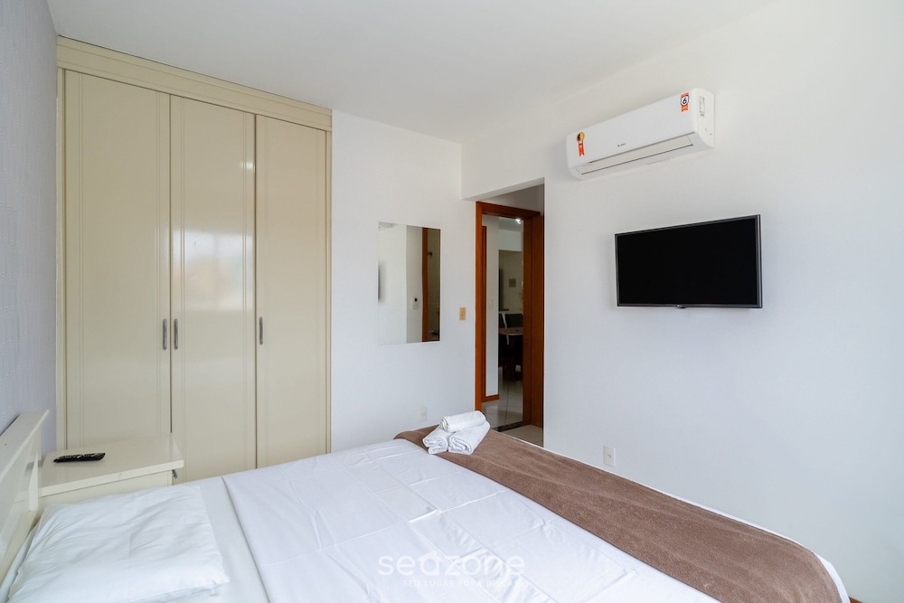 3BR apt W/bbq 240m sea Bombas/sc Cay0123