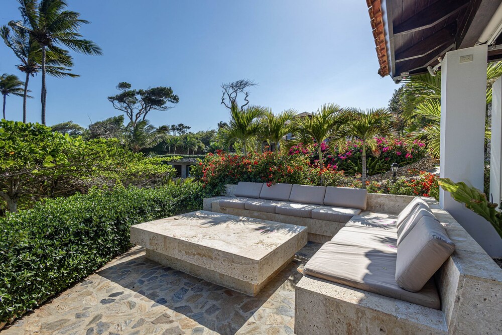 Villa Tres Amarras The Pinnacle of Exclusivity