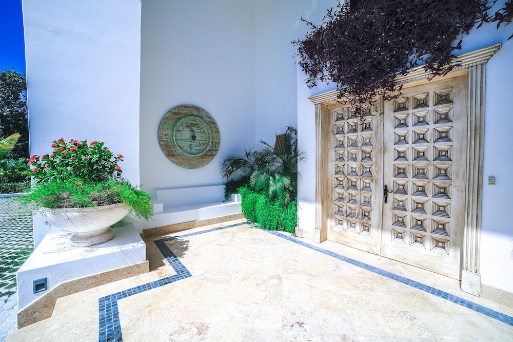 Hacienda B-03