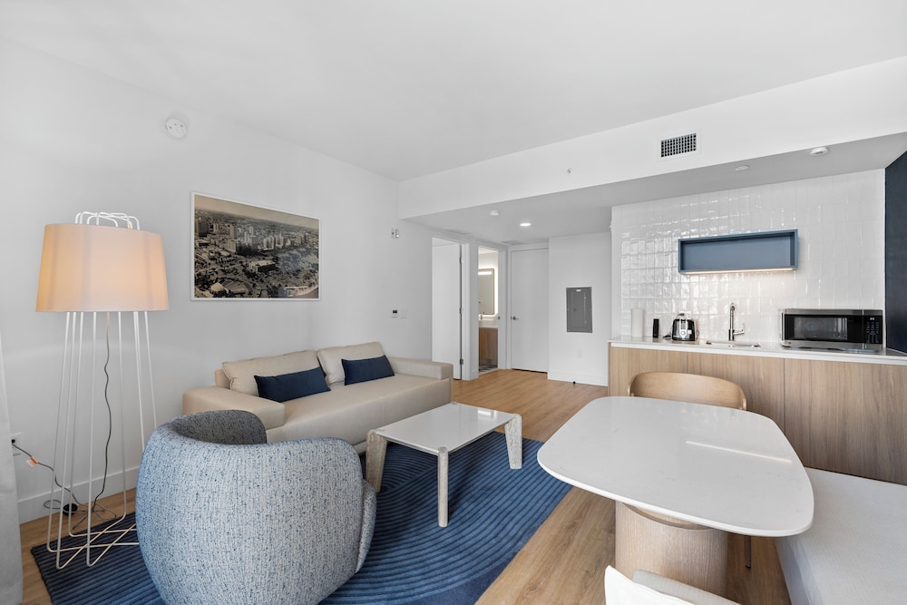 Luxury Condos in Downtown Miami