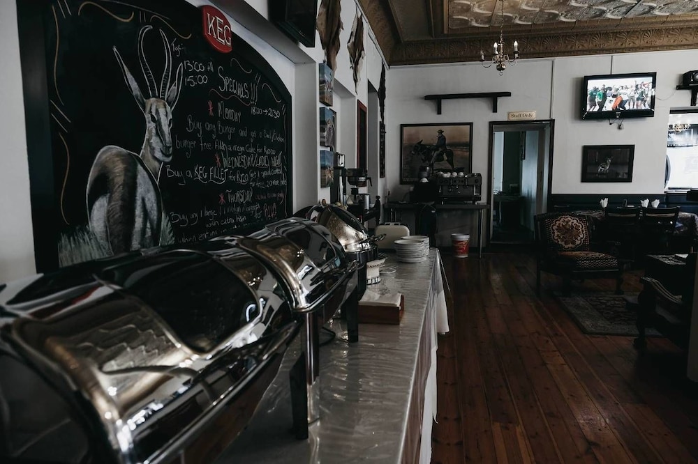Karoo Country Inn Hotel